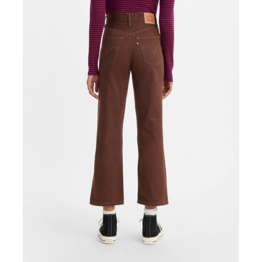 Levi's Women's Ultra-High Rise Ribcage
Straight Jeans - Chicory Coffee new